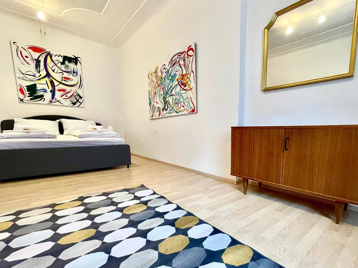 Apartment Zum Schlossberg - Top 1 Self Check-In Graz Exterior photo